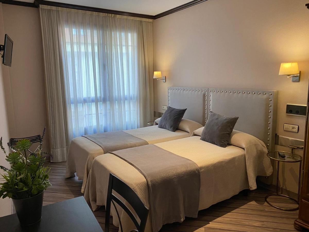 Hotel Los Molinos Llanes Eksteriør billede